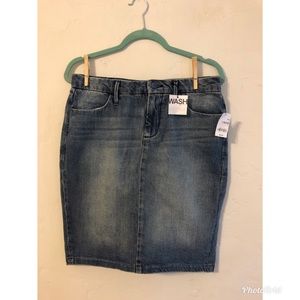 Gap jean skirt